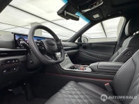 자동차에서 만난 작품의 감흥… 제네시스 GV80 · GV80 쿠페 블랙 특별 전시 < 뉴스 < 기사본문 - 오토헤럴드 자동차에서 만난 작품의 감흥... 