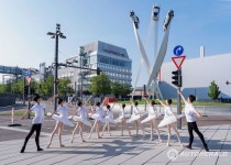 글로벌 인재 양성 ‘포르쉐 터보 포 드림 - 발레’ 존 크랑코 발레 스쿨 지원 성료 < 뉴스 < 기사본문 - 오토헤럴드 글로벌 인재 양성 ‘포르쉐 터보... 