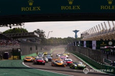 애스턴마틴 밴티지 GT3, WEC 상파울루 6시간 레이스 첫 포디움 달성 < 모터스포츠 < 이슈&테마 < 기사본문 - 오토헤럴드 애스턴마틴 밴티지 GT3... 