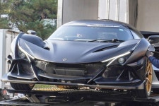 진짜 한국이라고? 등장만으로 압도한다는 차 국내서 포착됐습니다 - 트래피카