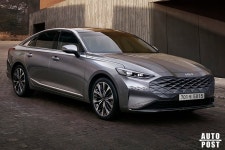 디자인 진짜 미쳤다 기아차가 오피셜로 공개해버리자 도로에서 바로 포착된 K8 실물 수준 - 트래피카