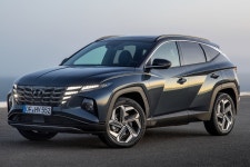 현대가 기아한테 긴장해야 한다고요? 판매량으로 기아가 현대 넘어서자 현대차 관계자가 보인 반응 - 트래피카