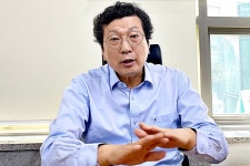 이제 개싸움만 남았습니다 결국 인수 실패한 에디슨 모터스, 쌍용차랑 법정공방 시작된다