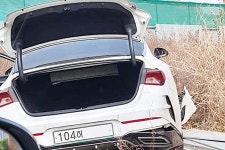 멋있어 보일 줄 알았는데...무려 200km/h로 질주하던 K5 렌터카의 비참한 최후 - 트래피카