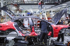 정말 이대로 괜찮나? 미국이나 한국이나 직원들이 문제라는 GM 근황 - 트래피카