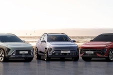 코나=그랜저 동급? 신형 디자인 공개되자 발견된 충격적인 옵션 - 트래피카