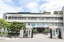 윤석열은 뭐하나.. 짜증나는 캠핑카 알박기, 정부 대응 충격이다