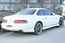 이게 왜 한국에.. 실물 포착에 난리 난 렉서스 이 車 정체 대박이네!