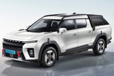 보조금 받으니 쏘나타 보다 싸.. KGM 무쏘 EV, 역대급 가격 공개 - 트래피카