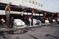 무려 이 상태로 세차장 들어갔다가.. 이런 최후 당했죠 - 트래피카