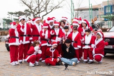 싼타로 변신한 현대모터클럽 회원들, 소외계층과 함께 따뜻한 연말보내 < 자동차 일반 < 기사본문 - 오토트리뷴 싼타로 변신한 현대모터클럽... 