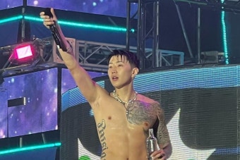 가수 박재범, 후배들에게 따끔한 일침 날린 이유는? < 연예 < 뉴스... 더 해도 될까 말깐데