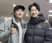 < 연예 < 기사본문 - 오토트리뷴 남일 것 같지가 않았어... 살인자ㅇ난감 손석구, 가족 의심갔던 아역 배우의 정체는? - 오토트리뷴