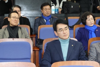 비명 박용진 의원, 정봉주와 경선 대결에서 패배 < 정치 < 뉴스 < 기사본문 - 오토트리뷴 