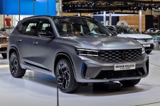 “쏘렌토 1승 추가”... 르노 그랑 콜레오스, 풀옵션 가격이 4,567만 원? < 업계소식 < 자동차 < 기사본문 - 오토트리뷴 “쏘렌토 1승 추가”...... 