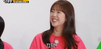 BTS 진, 지예은과 공식 만남 소식에 '주목' < 방송 < 연예 < 기사본문... 잘 어울려