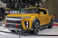 차라리 토레스 롱바디가 낫다... KGM 전기 픽업트럭 포착, 출시는 언제? < 출시예정 < 자동차 < 기사본문 - 오토트리뷴 차라리 토레스 롱바디가... 