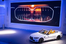 루스드라이빙센터 | BMW, 드라이빙 센터 재개관 < 업계소식 < 뉴스 < 기사본문 - 오토트리뷴 "자녀와 가기 딱 좋아"... BMW, 드라이빙 센터 재개관 - 오토트리뷴