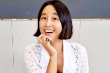 마야, 방송 접었다... 뜻밖의 장소에서 전한 근황 < SNS < 연예 < 기사본문 - 오토트리뷴 마야, 방송 접었다... 뜻밖의 장소에서 전한 근황 - 오토트리뷴