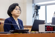 李대통령, 이혜훈 지명 철회…“국민 눈높이에 부합하지 못해” < 정치 < 기사본문 - 오토트리뷴 李대통령, 이혜훈 지명 철회…“국민 눈높이에... 