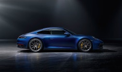 포르쉐 신형 911, 미국 LA에서 세계 최초 공개 < 프리뷰 < 리뷰 & 프리뷰 < 기사본문 - 오토뷰 포르쉐 신형 911, 미국 LA에서 세계 최초 공개