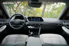 [시승기] 현대, 쏘나타 센슈어스 1.6T < 시승기 < 리뷰 & 프리뷰 < 기사본문 - 오토뷰 [시승기] 현대, 쏘나타 센슈어스 1.6T