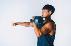 CLASS101 | 1평만 있어도 가능한! 케틀벨 하나로 하는 전신 홈트레이닝 1평만 있어도 가능한! 케틀벨 하나로 하는 전신 홈트레이닝 | 샤크코치