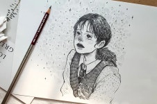 CLASS101 | 흑백 감성 인물화의 비밀, 연필 하나로 완성하는 매력적인 인물 드로잉 흑백 감성 인물화의 비밀, 연필 하나로 완성하는 매력적인... 