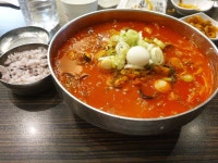순두부 짬뽕이라면서 .....순두부는....왤케 줄었는지 : 클리앙