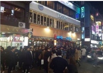 19금)대전 둔산동 게릴라 콘서트.jpg : 클리앙