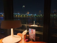 한강 위 분위기 좋은 카페 : 클리앙