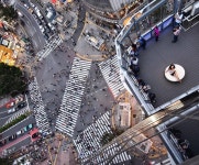 요즘 동네에 스크램블 교차로가 늘어나네요 : 클리앙