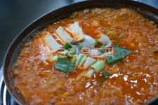 김치찌개, 냄비, 국물, 찌개, 돼지찌개, 사진,이미지,일러스트,캘리그라피 - 횽횽작가 크라우드픽 - 저작권 걱정 없는 상업용 이미지