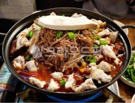 dish, 접시, food, 음식, meal, 사진,이미지,일러스트,캘리그라피 - Niamwinmir작가 크라우드픽 - 저작권 걱정 없는 상업용 이미지