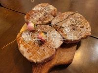 food, 음식, meat, 고기, pork, 사진,이미지,일러스트,캘리그라피 - hyunil89작가 크라우드픽 - 저작권 걱정 없는 상업용 이미지