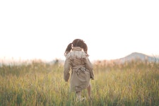 갈대, 다대포, 뒷모습, 산책, 잔디, 사진,이미지,일러스트,캘리그라피 - 투채작가 크라우드픽 - 저작권 걱정 없는 상업용 이미지