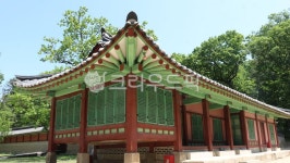 porch, 현관, patio, 안마당, 기와, 사진,이미지,일러스트,캘리그라피 - 장원작가 크라우드픽 - 저작권 걱정 없는 상업용 이미지