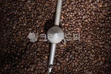 커피, 로스팅, 블랜딩, roasting, coffee, 사진,이미지,일러스트,캘리그라피 - 민군작가 크라우드픽 - 저작권 걱정 없는 상업용 이미지