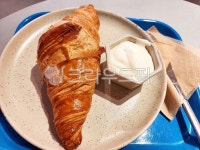 크로와상, 빵, 브래드, 고소한빵, 크림치즈, 사진,이미지,일러스트,캘리그라피 - 오늘 수채화작가 크라우드픽 - 저작권 걱정 없는 상업용 이미지