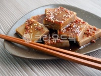 도토리묵무침, 도토리묵, 한식, 음식, 요리, 사진,이미지,일러스트,캘리그라피 - jameshan3035작가 크라우드픽 - 저작권 걱정 없는 상업용 이미지