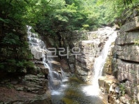 river, 강, waterfall, 폭포, 쌍곡폭포, 사진,이미지,일러스트,캘리그라피 - 캐리비나작가 크라우드픽 - 저작권 걱정 없는 상업용 이미지