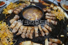 삼겹살, 고기, 육류, 육식, 구이, 사진,이미지,일러스트,캘리그라피 - pb이로작가 크라우드픽 - 저작권 걱정 없는 상업용 이미지