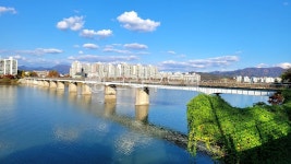 도시경관, 소양1교, 하늘, 소양강, 경치, 사진,이미지,일러스트,캘리그라피 - Nehdgk8039작가 크라우드픽 - 저작권 걱정 없는 상업용 이미지