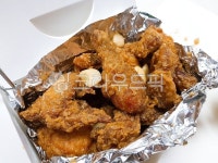 food, 음식, 마늘치킨, 치킨, 마늘통닭, 사진,이미지,일러스트,캘리그라피 - tastylog작가 크라우드픽 - 저작권 걱정 없는 상업용 이미지
