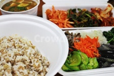 반찬, 밥, 분식, 보리밥, 호박요리, 사진,이미지,일러스트,캘리그라피 - Chul2작가 크라우드픽 - 저작권 걱정 없는 상업용 이미지