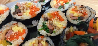 김밥, 야채김밥, 햄, 어묵, 오뎅, 사진,이미지,일러스트,캘리그라피 - 먹방작가 크라우드픽 - 저작권 걱정 없는 상업용 이미지