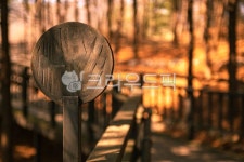 wood, 난간, 표지판, 팻말, 나무팻말, 사진,이미지,일러스트,캘리그라피 - Nhswphoto작가 크라우드픽 - 저작권 걱정 없는 상업용 이미지