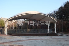 공원, 다목적, 야외, 공연장, 무대, 사진,이미지,일러스트,캘리그라피 - 양기리작가 크라우드픽 - 저작권 걱정 없는 상업용 이미지