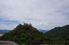 용봉산, 하늘, 구름, 바위, 봄, 사진,이미지,일러스트,캘리그라피 - 은하수작가 크라우드픽 - 저작권 걱정 없는 상업용 이미지