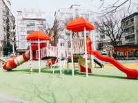 놀이터, 미끄럼틀, 빨강, 봄, 아이, 사진,이미지,일러스트,캘리그라피 - 클릭디자인작가 크라우드픽 - 저작권 걱정 없는 상업용 이미지